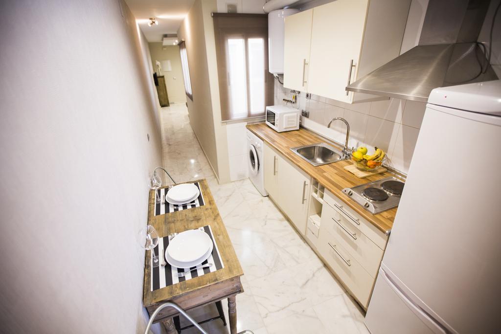 Ab Apartamentos Reding Málaga Buitenkant foto
