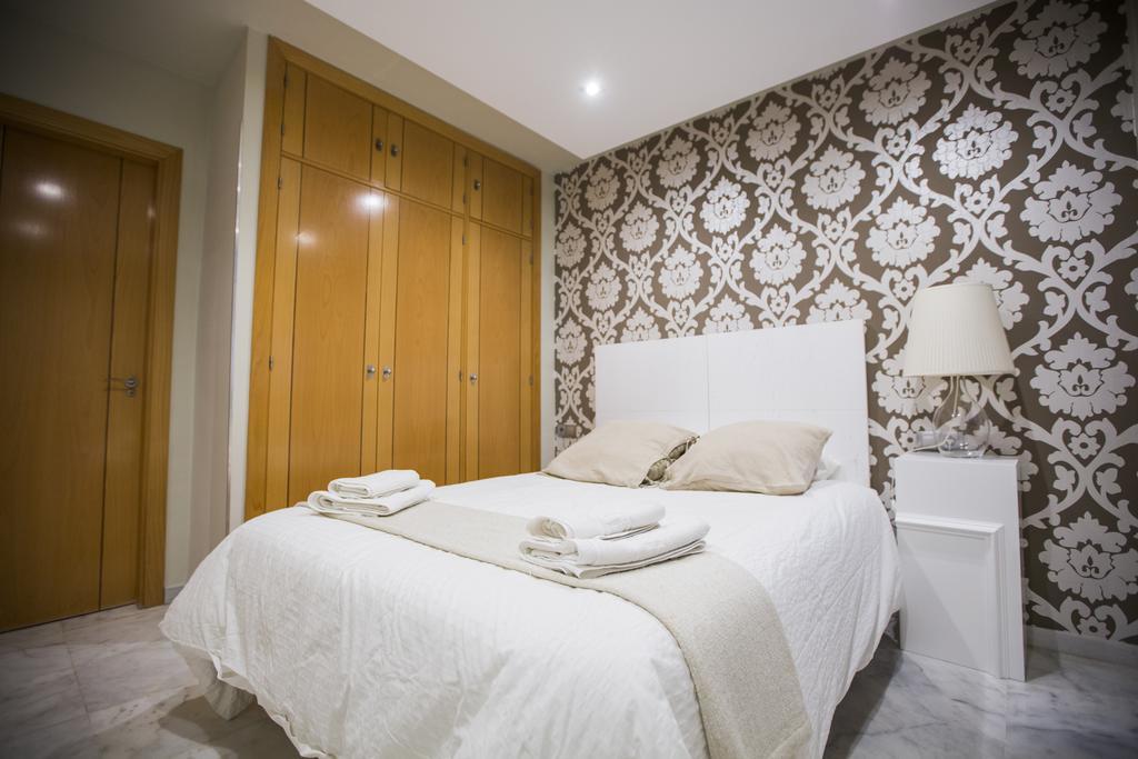 Ab Apartamentos Reding Málaga Buitenkant foto