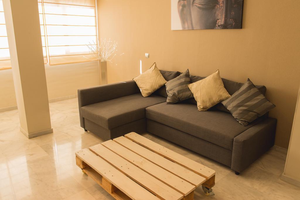 Ab Apartamentos Reding Málaga Buitenkant foto