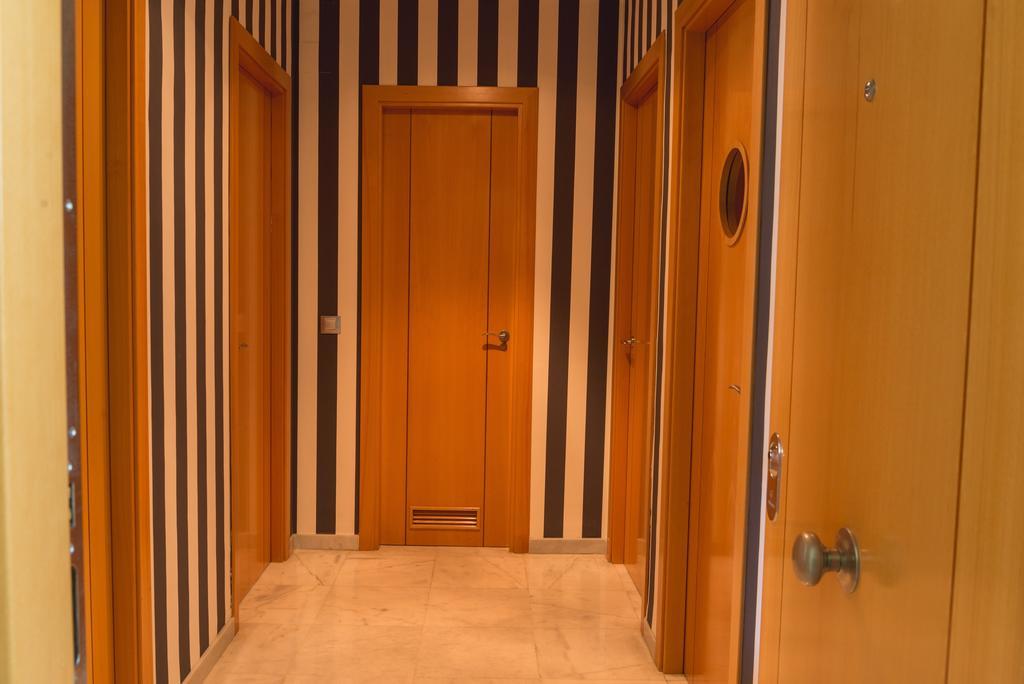 Ab Apartamentos Reding Málaga Buitenkant foto