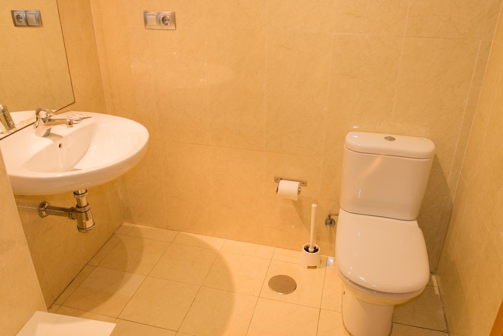 Ab Apartamentos Reding Málaga Buitenkant foto