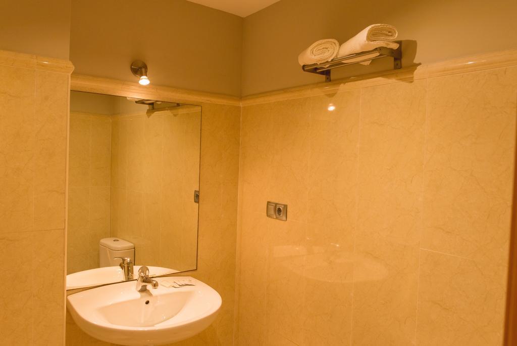 Ab Apartamentos Reding Málaga Buitenkant foto