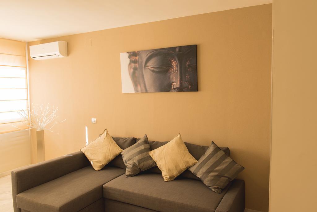 Ab Apartamentos Reding Málaga Buitenkant foto